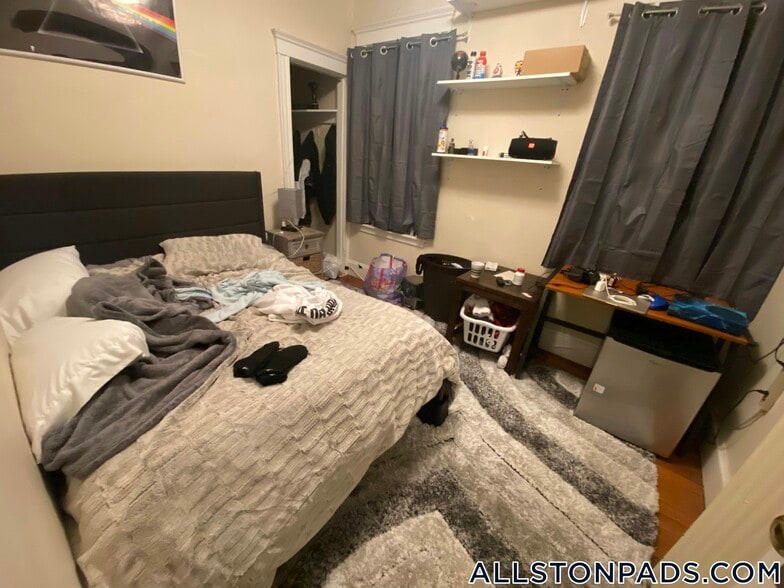 Building Photo - 5 Harvard Ter