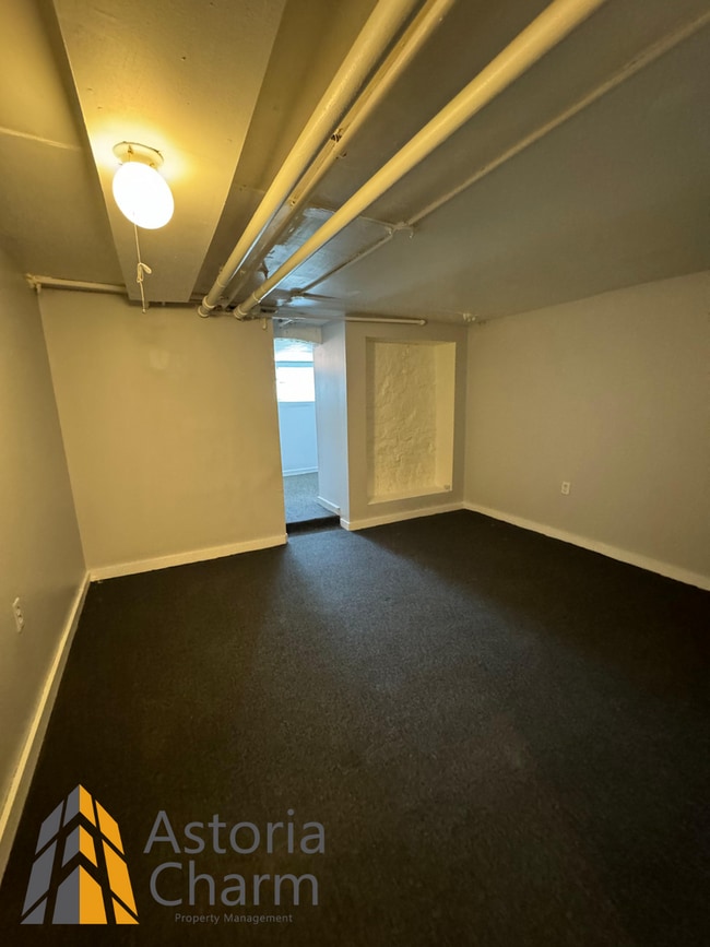 Building Photo - 2BD/1.5BA TOWNHOME IN BALTIMORE CITY