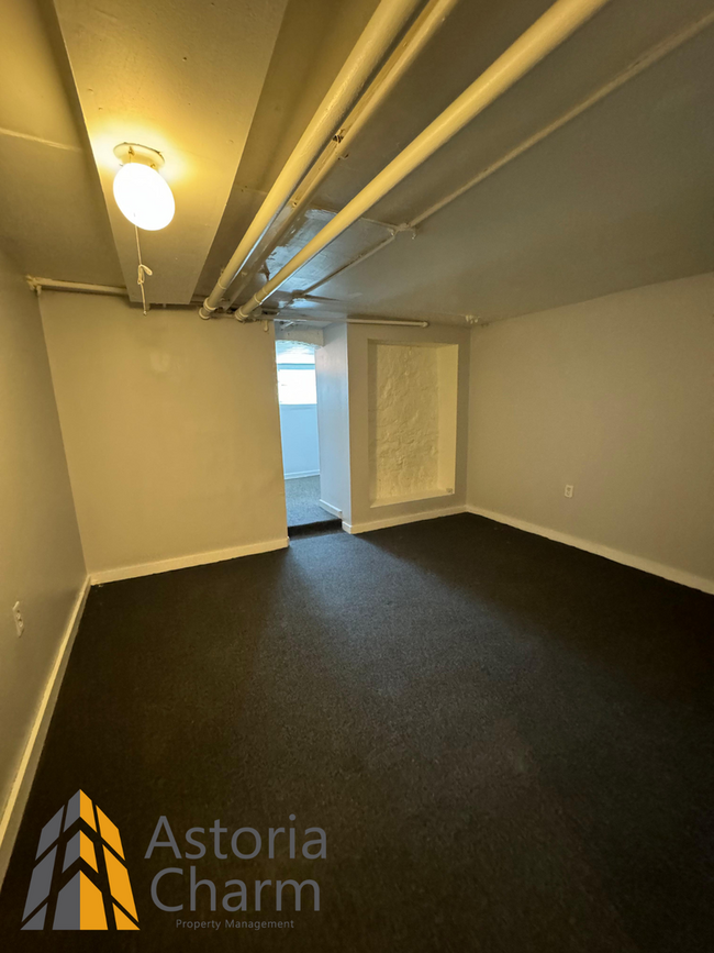 Building Photo - 2BD/1.5BA TOWNHOME IN BALTIMORE CITY (VOUC...