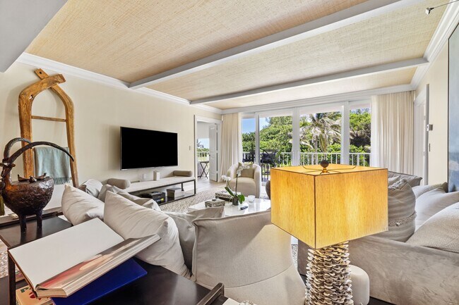 Building Photo - 2774 S Ocean Blvd