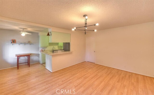 Building Photo - 504 S Euclid Ave