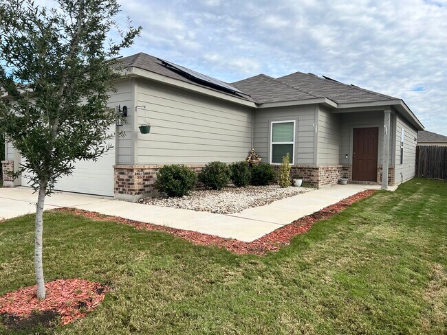 Building Photo - 4330 Heathers Star