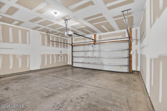 Building Photo - 2274 Lincoln Sendero Trail