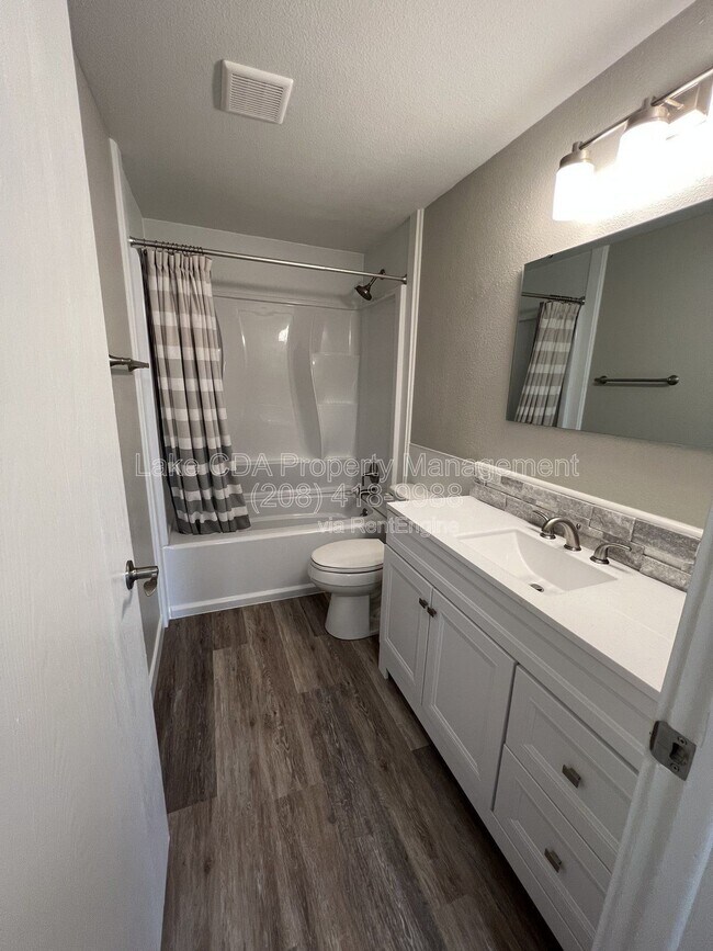 Building Photo - 3412 Belmont Rd