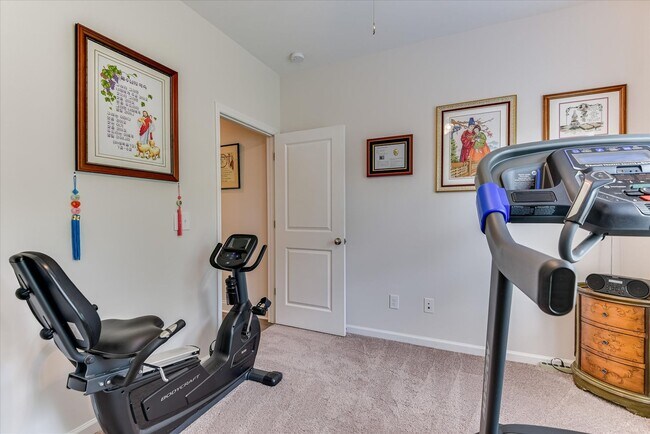 Building Photo - 6051 Big Pond Trl