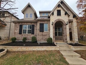 Building Photo - 1435 Wittington Pl