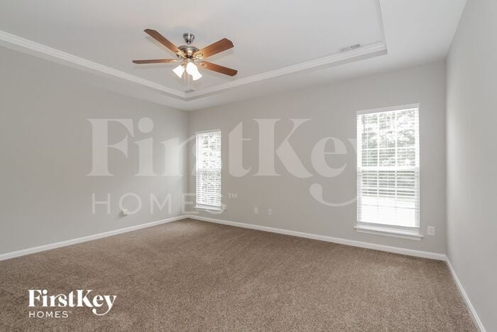 Building Photo - 9708 Spring Park Dr