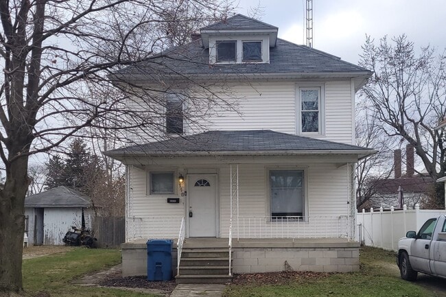 Building Photo - 116 S Collinwood Blvd