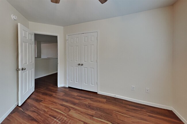 Building Photo - 1418 Summer Rain Dr