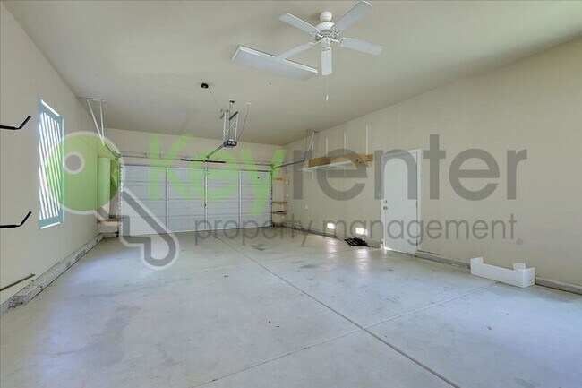 Building Photo - 9448 Syrah Ct