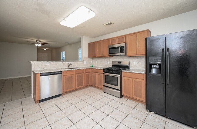 Building Photo - 3635 Garrison Run Dr