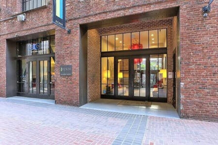 Building Photo - 71 Stevenson St
