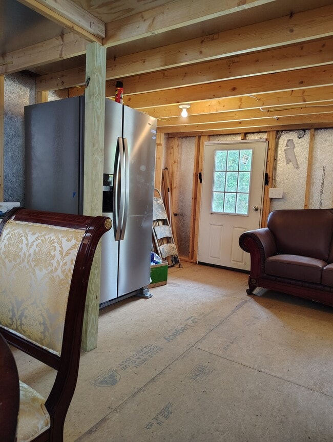 Building Photo - 403 Cook Rd