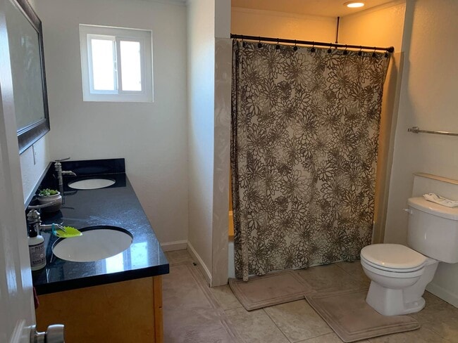 Bathroom3 - 20305 Klyne St