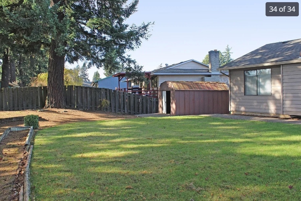 Building Photo - 15714 NE Rose Pky