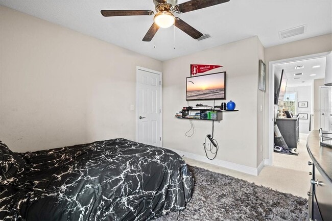 Building Photo - 5709 Silver Sun Dr