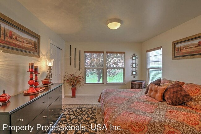 Building Photo - 2 br, 2 bath House - 621 Lariat Loop