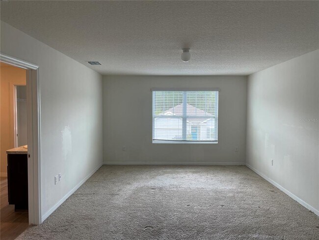 Building Photo - 6065 SW 84th St