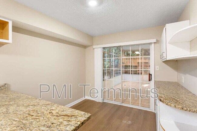 Building Photo - 2672 Moss Ln