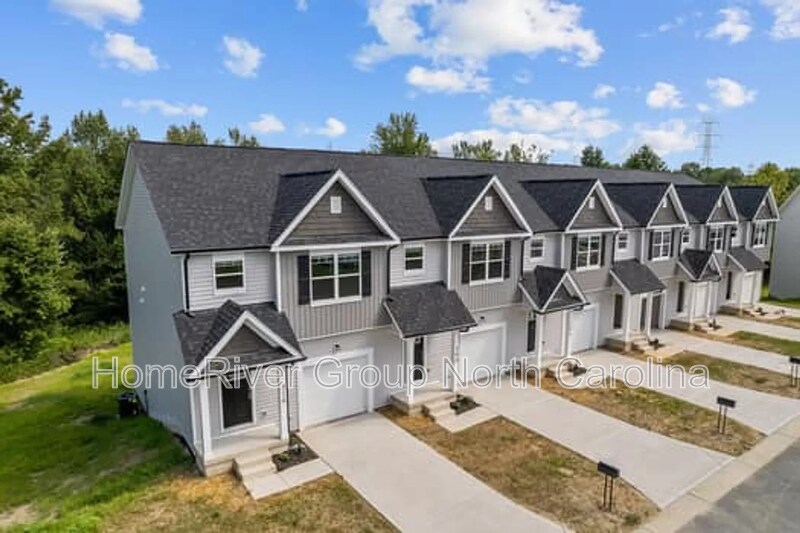 Building Photo - 310 Beaumont Cir