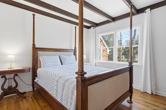 Building Photo - 3 Foster Ave