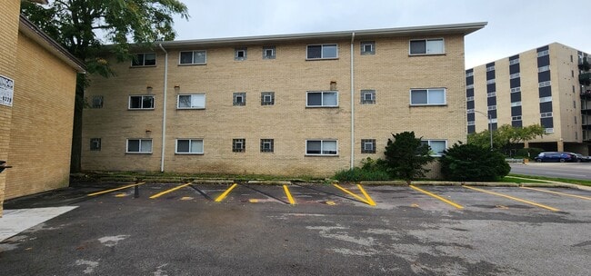 Building Photo - 7740 Harvard St