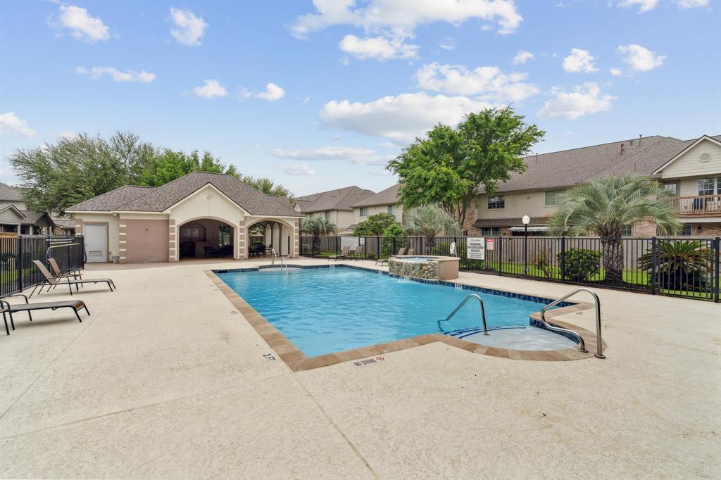 Building Photo - 7606 N Linpar Ct