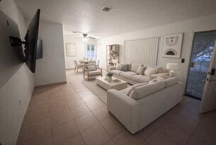 Building Photo - 45436 12th St W