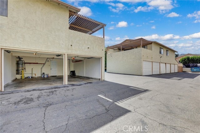 Building Photo - 16523 Joy St