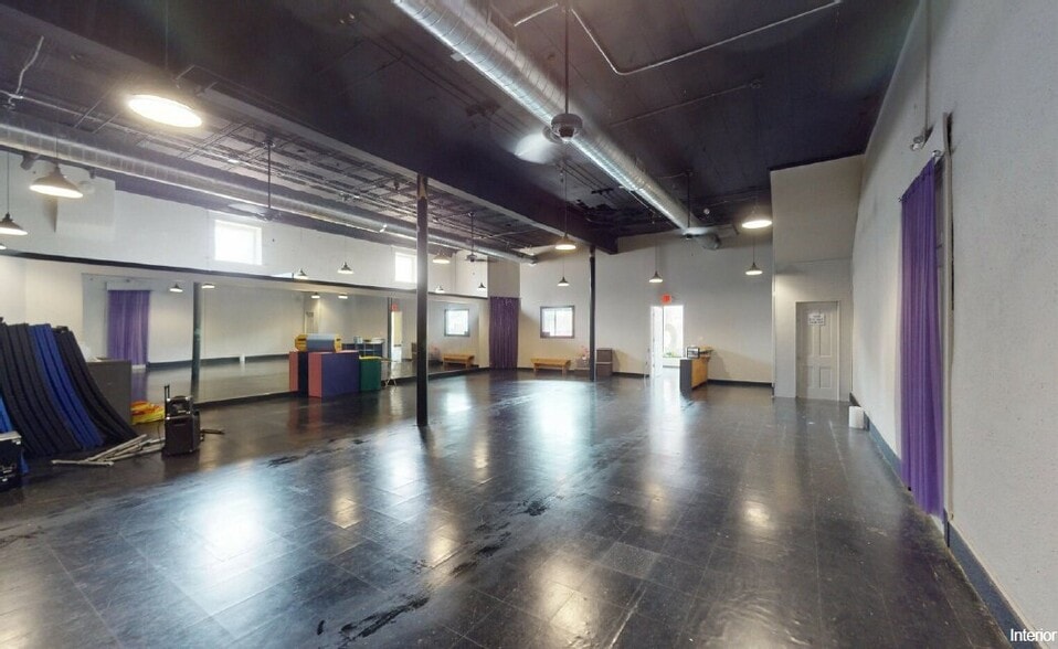 Building Photo - 215 W College Ave