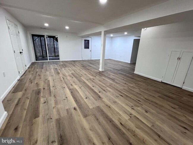 Building Photo - 12326 Mulberry Ct