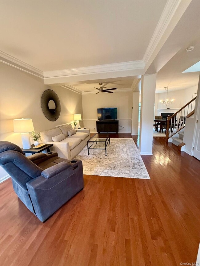 Building Photo - 955 Huntington Dr