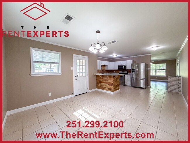 Building Photo - 6868 Bay Rd