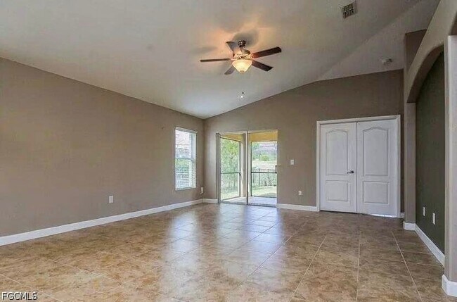 Building Photo - 5307 Cortland Dr