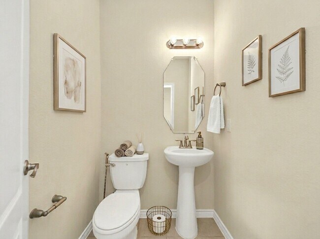 Building Photo - 30243 Twisting Springs Dr