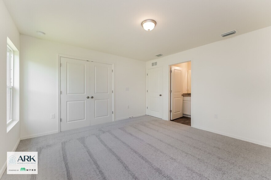 Building Photo - 2904 48th St W