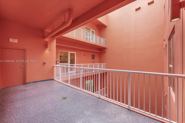 Building Photo - 123 NW 14th St