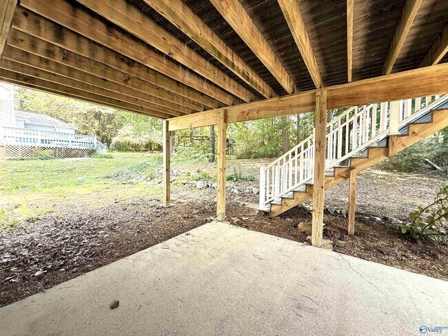 Building Photo - 110 Sunset Ridge