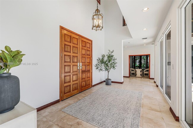 Building Photo - 184 Paloma Dr