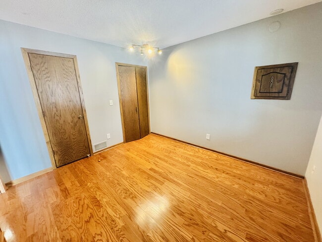 Building Photo - 7349 York Ave N