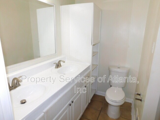 Building Photo - 230 Shiloh Hills Dr NW