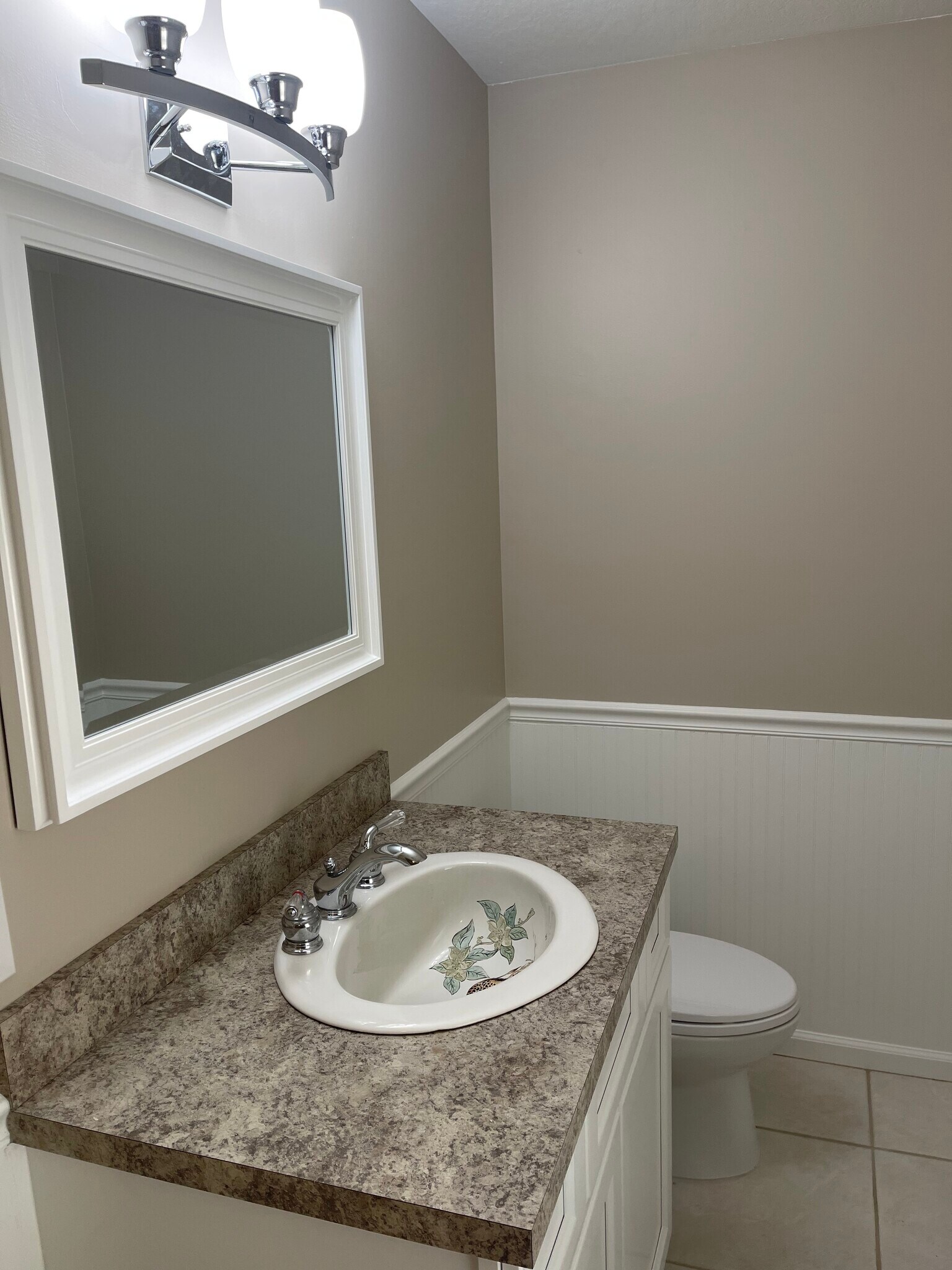 Master Vanity - 8390 SE Camellia Dr