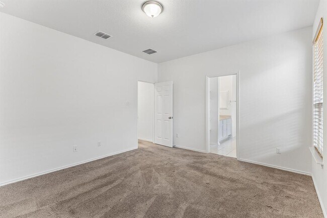Building Photo - 4481 Acerno St