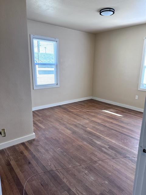 Building Photo - 1042 7th St NW