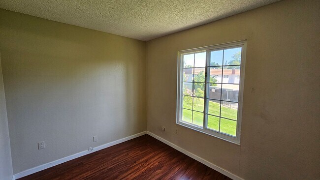 Building Photo - 3193 Tonopah Ct