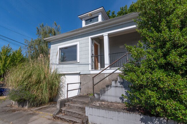 Building Photo - 5534 N Missouri Ave