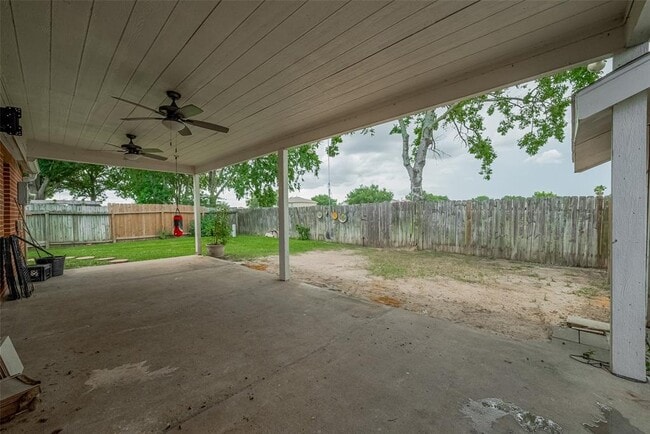 Building Photo - 22114 Calderbrook Dr