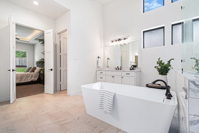 Building Photo - 1703 Madera Oaks Ct