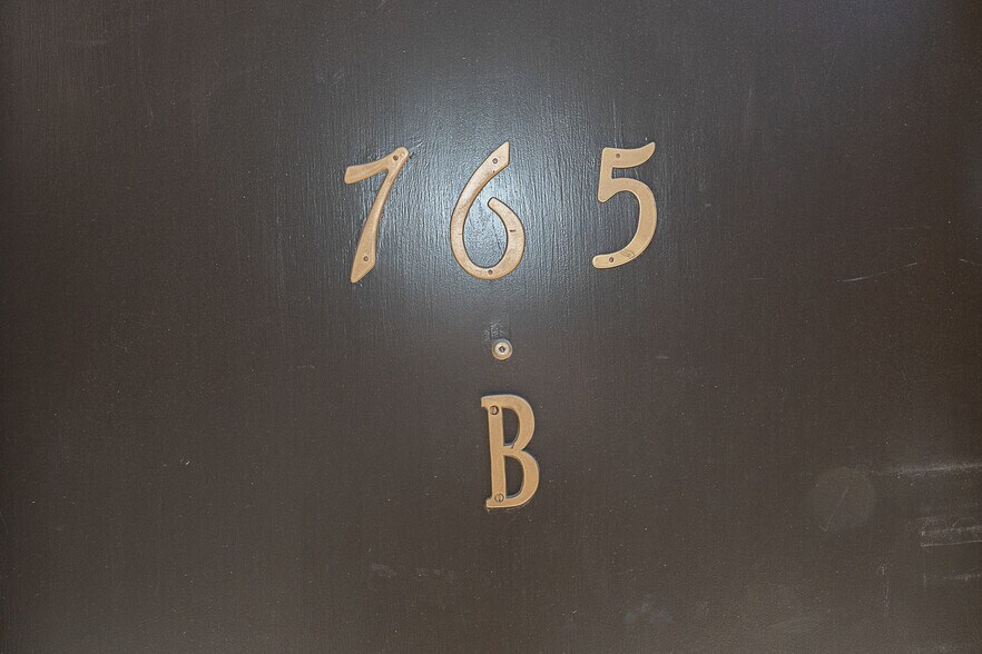 Building Photo - 765 N Ringgold St