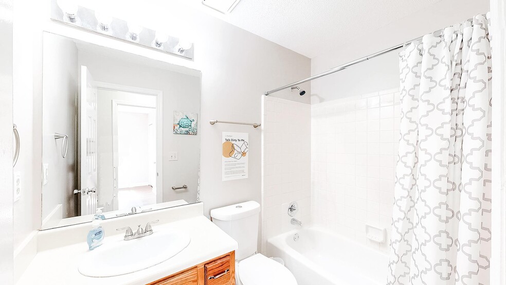 Building Photo - 4808 Brasac Dr